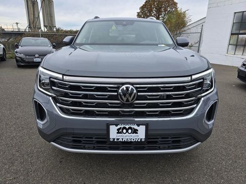 New 2026 Volkswagen Atlas SEL image 9