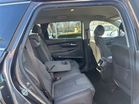 Used 2020 Hyundai Santa Fe SEL w/ Convenience Package image 16