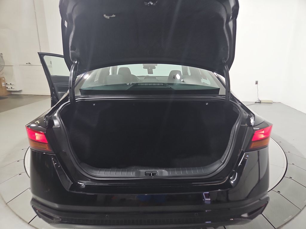 Certified 2025 Nissan Altima 2.5 S FWD image 23