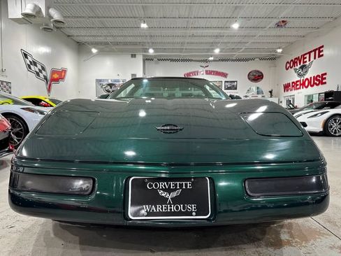 Used 1996 Chevrolet Corvette Coupe RWD image 15