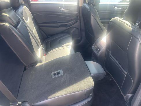 Used 2015 Ford Edge Titanium w/ Equipment Group 301A AWD/4WD image 22