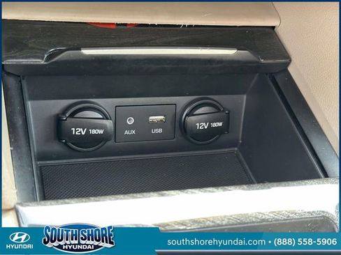 Used 2018 Hyundai Elantra Value Edition FWD image 30