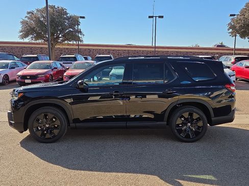 New 2026 Honda Pilot Black Edition image 2