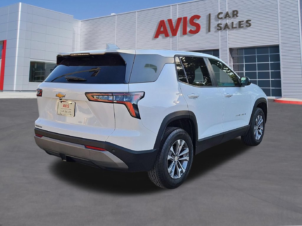 Used 2026 Chevrolet Equinox LT FWD image 6