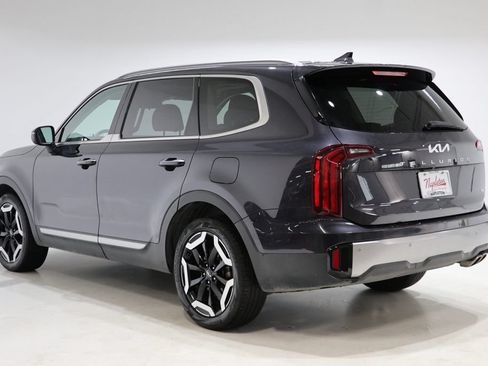 Used 2025 Kia Telluride S AWD/4WD image 6