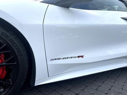 Used 2023 Chevrolet Corvette Stingray Preferred Conv image 9