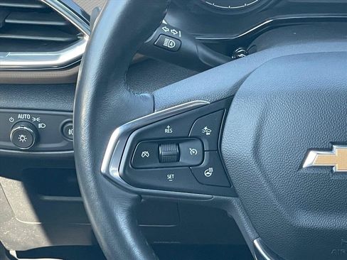 Used 2022 Chevrolet TrailBlazer ACTIV w/ Convenience Package FWD image 13