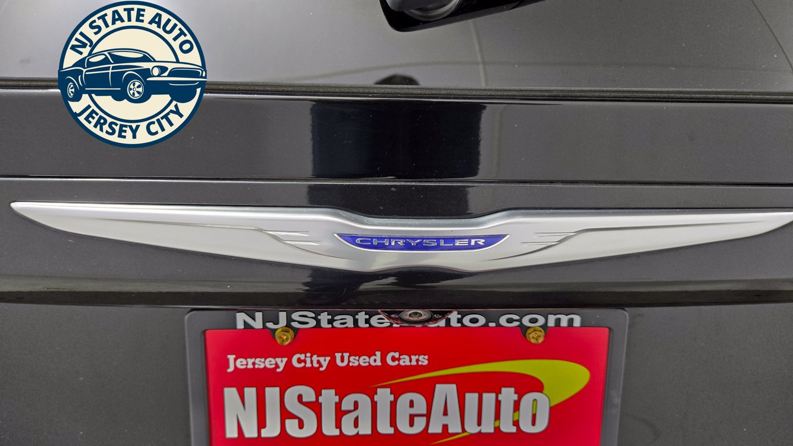 Used 2019 Chrysler Pacifica Touring-L FWD image 33
