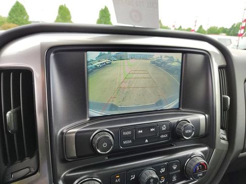 Used 2018 Chevrolet Silverado 1500 LT w/ All Star Edition AWD/4WD image 17