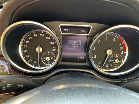 Used 2014 Mercedes-Benz GL 450 4MATIC image 5