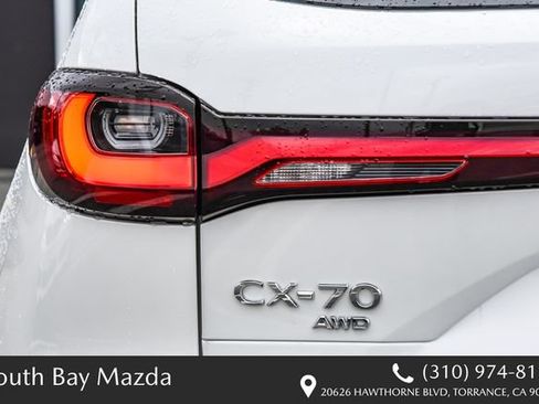 Certified 2025 MAZDA CX-70 Plug-In Hybrid w/ Premium Pkg AWD/4WD image 9