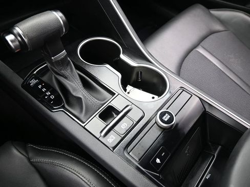 Used 2023 Kia K5 GT-Line image 26