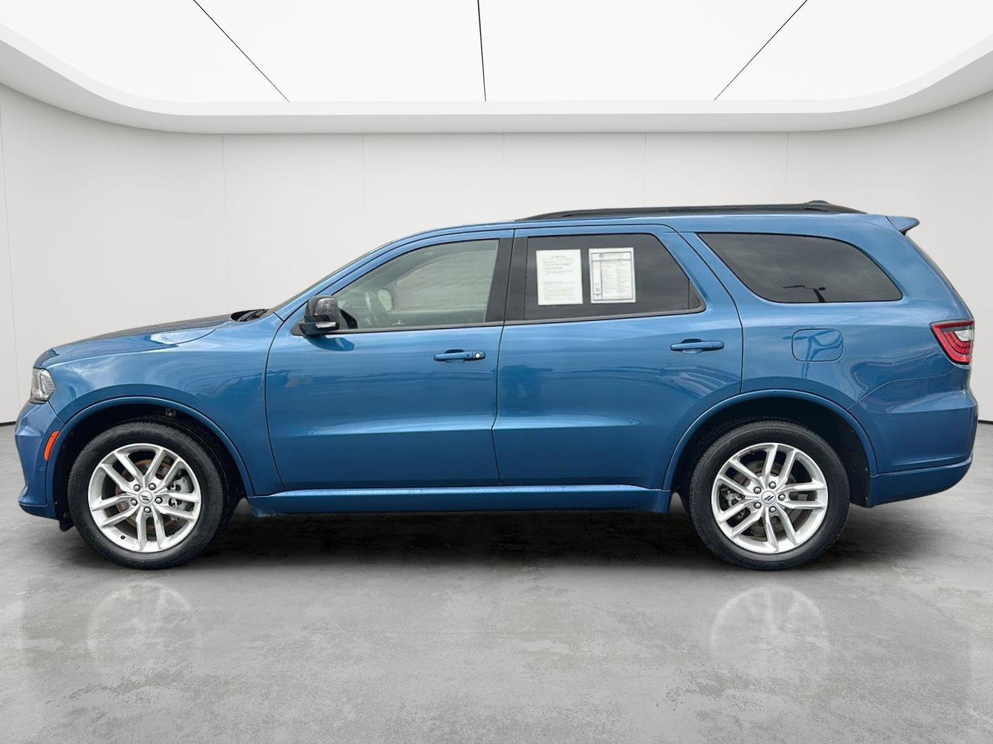 Used 2025 Dodge Durango GT AWD/4WD image 39