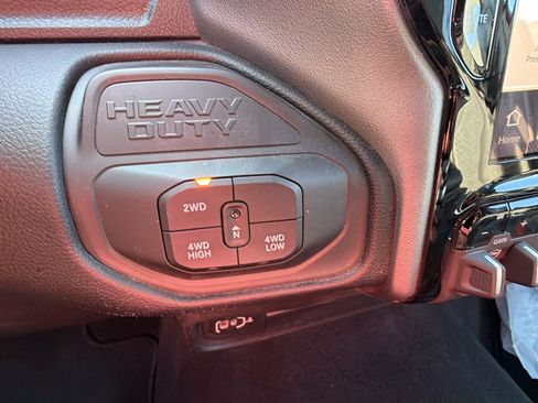 Used 2026 RAM 2500 Big Horn AWD/4WD image 31