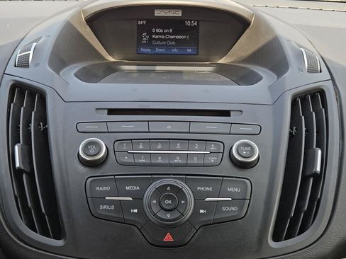 Used 2017 Ford Escape SE FWD image 12