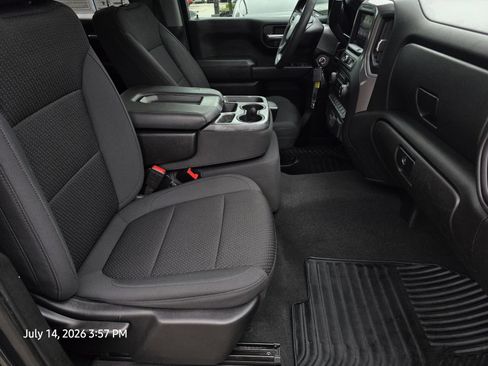 Used 2021 Chevrolet Silverado 1500 Custom w/ LPO, Dark Essentials Package RWD image 15