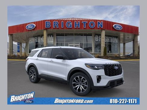 Used 2026 Ford Explorer ST-Line AWD/4WD image 1