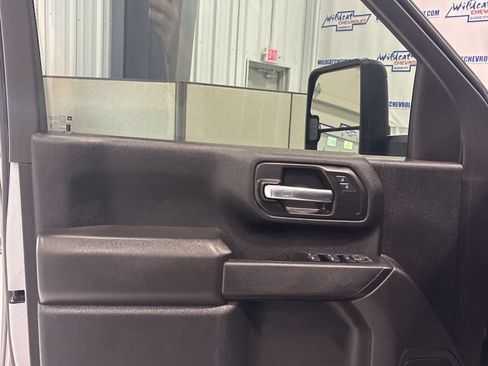 Used 2024 Chevrolet Silverado 3500 W/T AWD/4WD image 22