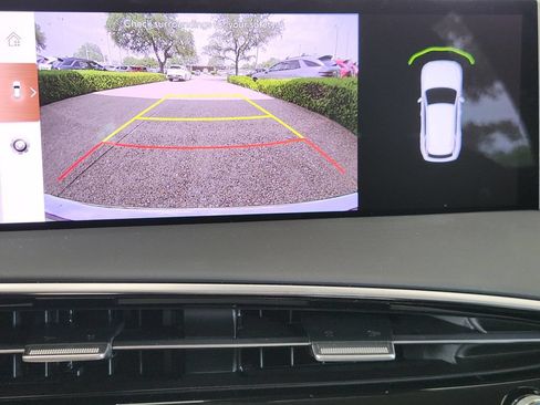 New 2026 Genesis GV70 2.5T AWD/4WD image 14