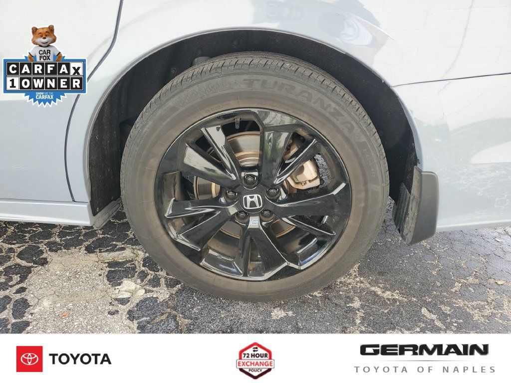 Used 2024 Honda Odyssey Sport image 11
