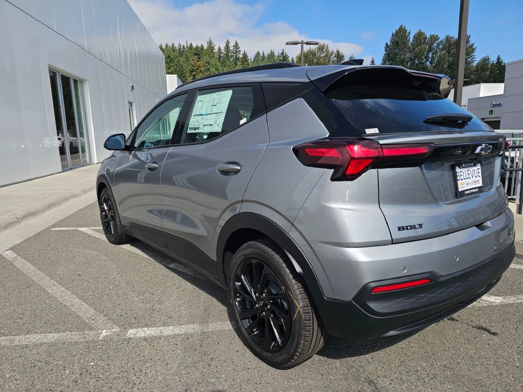 New 2027 Chevrolet Bolt RS w/ Technology Package FWD image 5