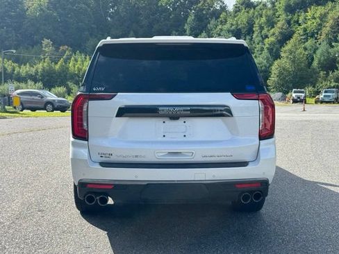 Used 2023 GMC Yukon XL Denali Ultimate AWD/4WD image 6