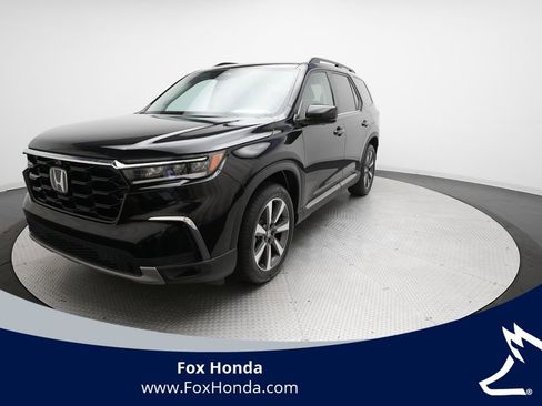 Used 2024 Honda Pilot Elite image 1