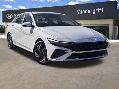 Used 2025 Hyundai Elantra Limited
