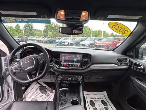 Used 2025 Dodge Durango R/T AWD/4WD image 17