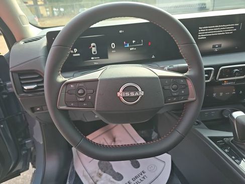 New 2026 Nissan Sentra SR w/ SR Premium Package image 15