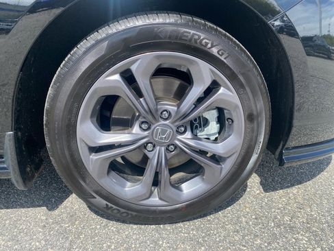 Certified 2025 Honda Accord EX-L image 29