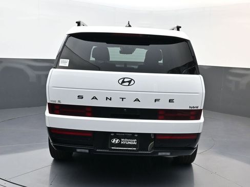 Used 2025 Hyundai Santa Fe Calligraphy FWD image 5