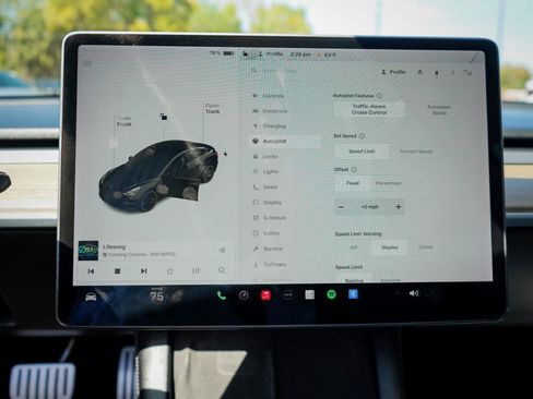 Used 2021 Tesla Model 3 Performance image 14