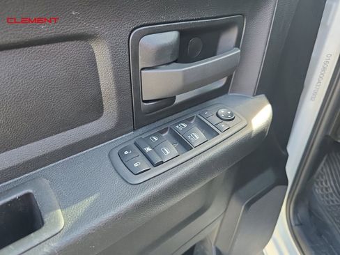 Used 2022 RAM 2500 Tradesman w/ Chrome Appearance Group image 7