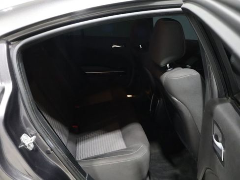 Used 2018 Dodge Charger GT image 20
