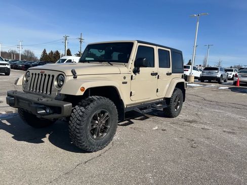 Certified 2016 Jeep Wrangler Unlimited Sahara image 2