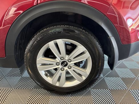 Used 2019 Kia Sportage LX FWD image 9