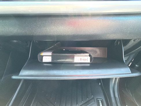 Used 2021 Kia Telluride LX FWD image 40