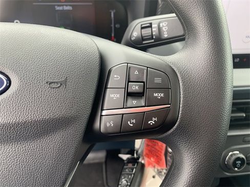 New 2025 Ford Maverick XL w/ Equipment Group 102A image 32