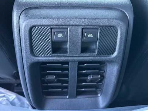 New 2025 Ford Bronco Outer Banks AWD/4WD image 17