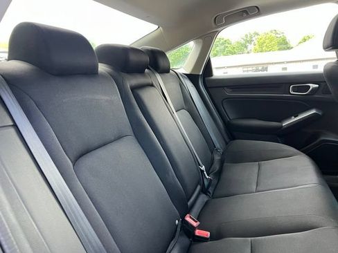 Used 2022 Honda Civic EX image 21