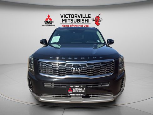 Used 2021 Kia Telluride EX w/ EX Premium Package FWD image 2