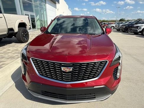 Used 2019 Cadillac XT4 Premium Luxury image 8
