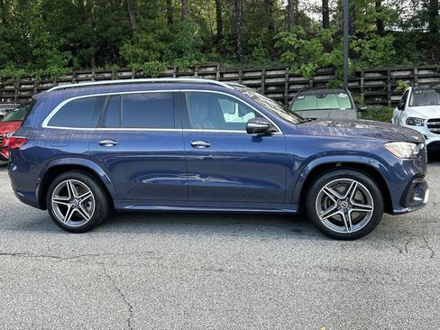 Certified 2025 Mercedes-Benz GLS 450 4MATIC w/ AMG Line Exterior image 5