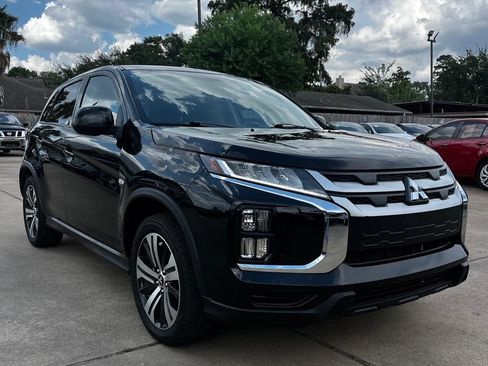 Used 2020 Mitsubishi Outlander Sport ES AWD/4WD image 4