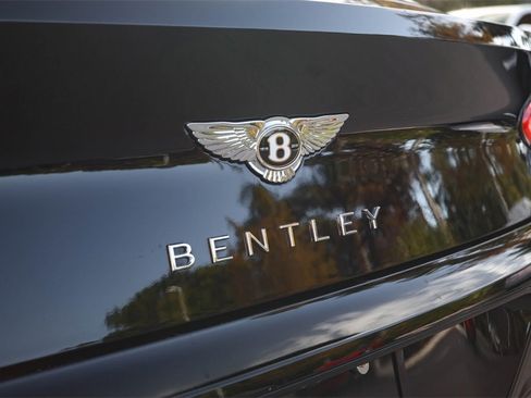 Used 2020 Bentley Continental GT V8 First Edition image 17