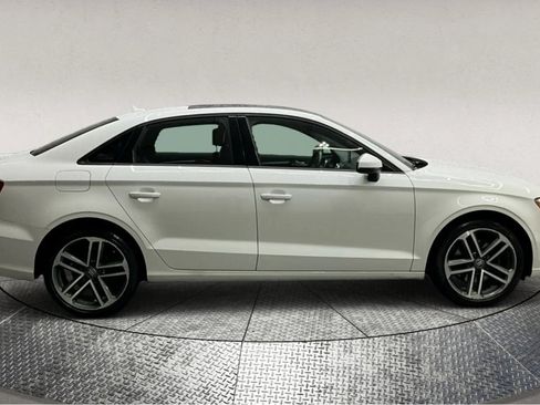 Used 2018 Audi A3 2.0T Premium image 9