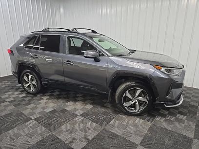 Used 2021 Toyota RAV4 SE w/ Weather & Moonroof Package
