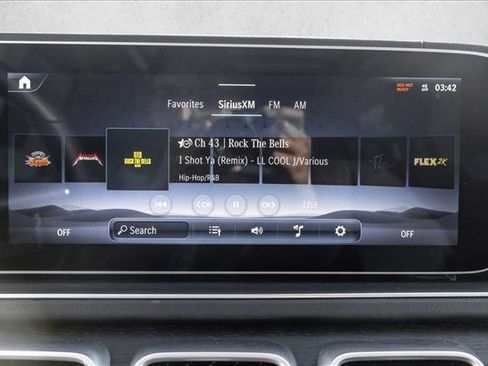 Certified 2025 Mercedes-Benz GLS 450 4MATIC image 16