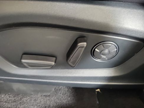 Certified 2022 Ford Explorer ST w/ Equipment Group 401A image 11